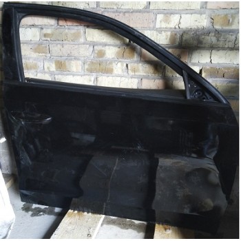 Дверь передняя правая цвета разные голая VW Jetta 10-14 USA 5C6831056K 5C6-831-056-K купить на разборке в Киеве в Одессе в Виннице отправляем в другие города