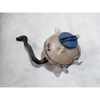 Расширительный бачек охлаждения VW Jetta 10-14 USA 1K0121407F 1K0-121-407-F купить на разборке в Киеве в Одессе в Виннице отправляем в другие города