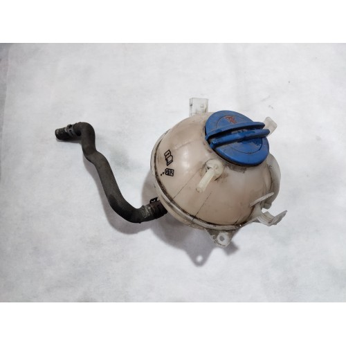 Расширительный бачек охлаждения VW Jetta 10-14 USA 1K0121407F, 1K0-121-407-F купить на разборке в Киеве в Одессе в Виннице
