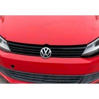 Решетка радиатора VW Jetta 10-14 USA 5C6853651QWA 5C6-853-651-QWA купить на разборке в Киеве в Одессе в Виннице отправляем в другие города