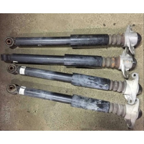 Амортизатор зад правый VW Jetta 14-17 USA 5C0513025H, 5C0-513-025-H купить на разборке в Киеве в Одессе в Виннице
