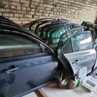 Дверь задняя правая цвета разные голая VW Jetta 14-17 США 5C6833056F 5C6-833-056-F купить на разборке в Киеве в Одессе в Виннице отправляем в другие города Дверь задняя правая цвета разные голая VW Jetta 14-17 США 5C6833056F 5C6-833-056-F купить на разборке в Киеве в Одессе в Виннице отправляем в другие города