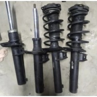 Стойка амортизатора в сборе передняя левая VW Jetta 14-17 USA 5C0413031AK 5C0-413-031-AK купить на разборке в Киеве в Одессе в Виннице отправляем в другие города