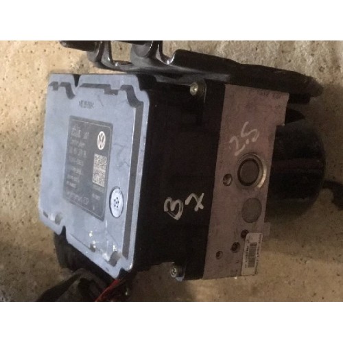 Блок ABS АБС VW Passat b7 USA 1K0614517EB, 1K0-614-517-EB купить на разборке в Киеве в Одессе в Виннице