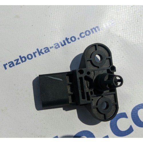 Датчик давления воздуха Bosch VW Passat B8 NMS 16-19 расходомер 0261230235, 026-123-0235 купить на разборке в Киеве в Одессе в Виннице