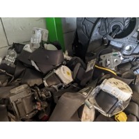 Ремень безопасности водительский VW Jetta 10-14 USA черный перед лево 5C6857705BRAA 5C6-857-705-B-RAA купить на разборке в Киеве в Одессе в Виннице отправляем в другие города