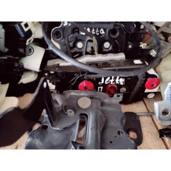 Замок двери задней левой VW Jetta 10-14 USA 5K4839015AG 5K4-839-015-AG купить на разборке в Киеве в Одессе в Виннице отправляем в другие города