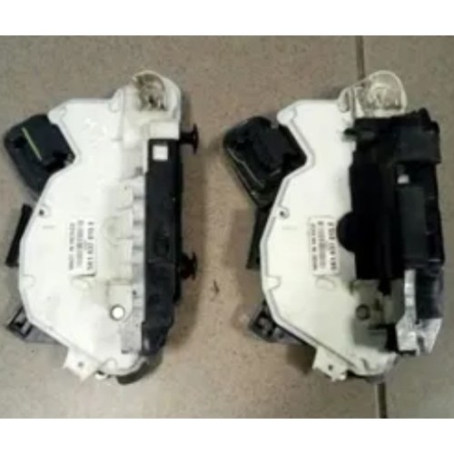 Замок двери задней правой VW Jetta 14-17 USA 5K4839016AH, 5K4-839-016-AH купить на разборке в Киеве в Одессе в Виннице