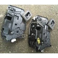 Замок двери задней правой VW Jetta 10-14 USA 5K4839016AH 5K4-839-016-AH купить на разборке в Киеве в Одессе в Виннице отправляем в другие города