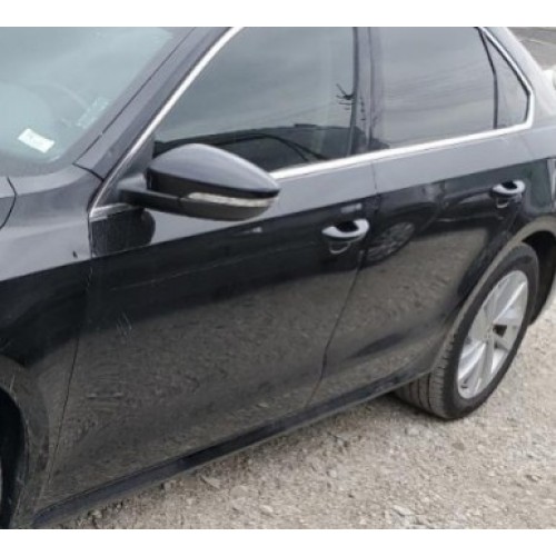 Дверь передняя левая черная LC9X голая VW Passat b8 16-19 NMS USA 561831055G, 561-831-055-G купить на разборке в Киеве в Одессе в Виннице