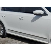 Дверь передняя правая белая LC9A голая VW Passat b8 16-19 NMS USA 561831056G 561-831-056-G купить на разборке в Киеве в Одессе в Виннице отправляем в другие города