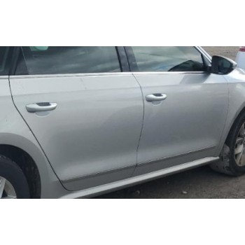 Дверь задняя правая серебро LA7W голая VW Passat b8 16-19 NMS USA 561833056C 561-833-056-C купить на разборке в Киеве в Одессе в Виннице отправляем в другие города