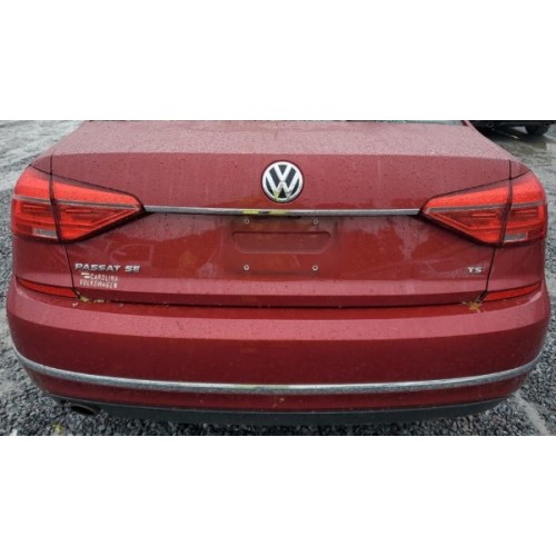 Крышка багажника красная голая VW Passat b8 16-19 NMS USA 561827025J, 561-827-025-J купить на разборке в Киеве отправляем в другие города