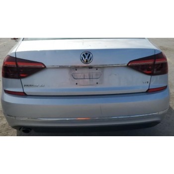 Крышка багажника серебро LA7W голая VW Passat b8 16-19 NMS USA 561827025L 561-827-025-L купить на разборке в Киеве в Одессе в Виннице отправляем в другие города