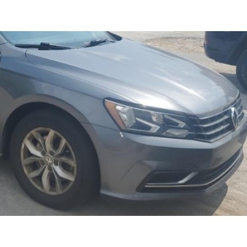 Крыло переднее правое серое LD7X голое VW Passat b8 16-19 NMS USA 561821022A, 561-821-022-A купить на разборке в Киеве отправляем в другие города