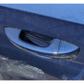 Ручка двери внешняя перед лево VW Passat b8 16-19 NMS USA 1K8837205FGRU 1K8-837-205-H-GRU купить на разборке в Киеве в Одессе в Виннице отправляем в другие города