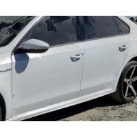 Дверь передняя левая белая LC9A голая VW Passat b8 16-19 NMS USA 561831055B 561-831-055-B купить на разборке в Киеве в Одессе в Виннице отправляем в другие города
