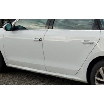 Дверь задняя левая белая LC9A голая VW Passat b8 16-19 NMS USA 561833055C 561-833-055-C купить на разборке в Киеве в Одессе в Виннице отправляем в другие города