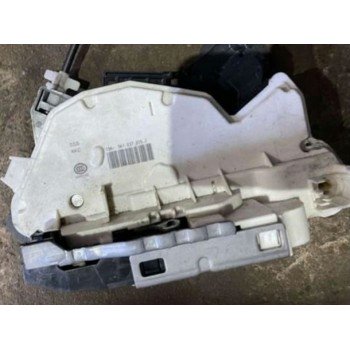Замок двери передней левой VW Passat b7 USA 11-15 NMS 5K1837015J 5K1-837-015-J купить на разборке в Киеве в Одессе в Виннице отправляем в другие города Замок двери передней левой VW Passat b7 USA 11-15 NMS 5K1837015J 5K1-837-015-J купить на разборке в Киеве в Одессе в Виннице отправляем в другие города