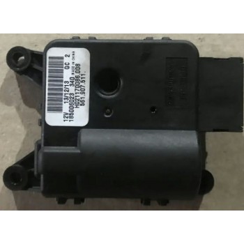 Актуатор моторчик привод печки VW Passat b7 заслонка под кондиционер 561907511 561-907-511 купить на разборке в Киеве в Одессе в Виннице отправляем в другие города