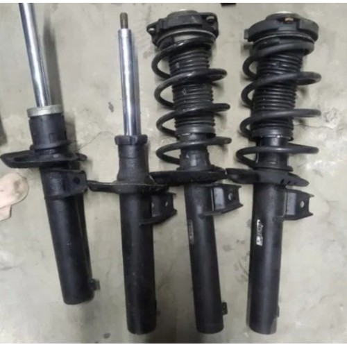 Амортизатор передний левый VW Passat b7 b8 USA 561413031K, 561-413-031-K купить на разборке в Киеве в Одессе в Виннице
