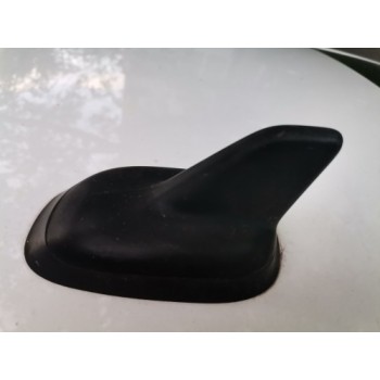 Антенна плавник VW Passat b7 USA 3C0035507Q 3C0-035-507-T 3C0-035-507-T 3C0-035-507-AC купить на разборке в Киеве в Одессе в Виннице отправляем в другие города