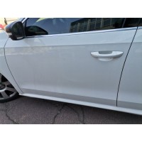 Дверь передняя левая белая LB9A голая VW Passat B7 USA 561831055G 561-831-055-G купить на разборке в Киеве в Одессе в Виннице отправляем в другие города