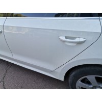 Дверь задняя левая белая LB9A голая VW Passat B7 USA 561833055C 561-833-055-C купить на разборке в Киеве в Одессе в Виннице отправляем в другие города Дверь задняя левая белая LB9A голая VW Passat B7 USA 561833055C 561-833-055-C купить на разборке в Киеве в Одессе в Виннице отправляем в другие города