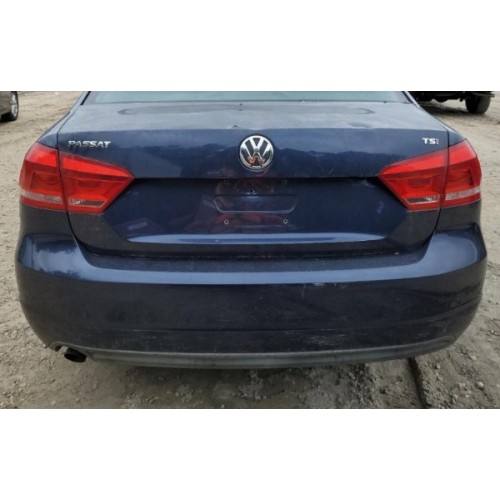Крышка багажника синий LH5X голая VW Passat B7 USA 561827025D, 561-827-025-D купить на разборке в Киеве отправляем в другие города