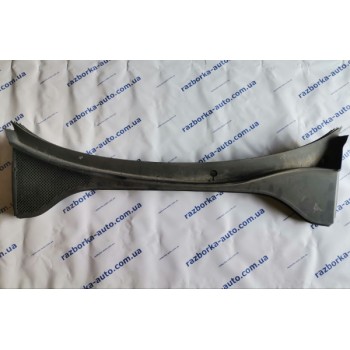 Накладка дворников жабо (пластик) VW Passat b7 USA 11-15 NMS 561819415 561803165 561.819.415 561-819-415 561-803-165 купить на разборке в Киеве в Одессе в Виннице отправляем в другие города