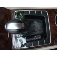 Ручка КПП VW Passat b7 USA 561713203CUMF 561-713-203-C-UMF купить на разборке в Киеве в Одессе в Виннице отправляем в другие города