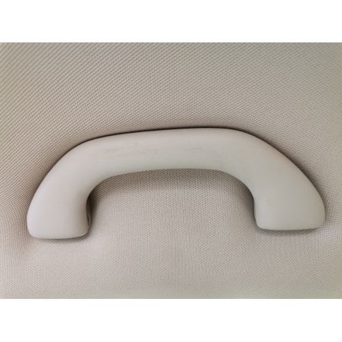 Ручка потолка передняя правая VW Passat b7 USA беж 561857607BY20, 561-857-607-B-Y20 купить на разборке в Киеве в Одессе в Виннице