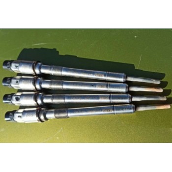 Свеча накала двигателя VW Passat B7 11-15 USA 2.0D 03L905061F 03L-905-061-F купить на разборке в Киеве в Одессе в Виннице отправляем в другие города