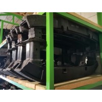 Усилитель переднего бампера VW Passat B7 11-15 USA оригинал бу с абсорбером 561807109 561-807-109 купить на разборке в Киеве в Одессе в Виннице отправляем в другие города