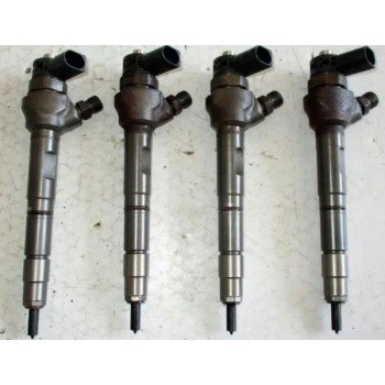 Форсунка топливная VW Passat b7 11-15 USA 2.0TDI 03L130277A 03L-130-277-A купить на разборке в Киеве в Одессе в Виннице отправляем в другие города