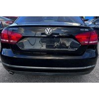 Крышка багажника черная L041 голая VW Passat B7 USA 561827025D 561-827-025-D купить на разборке в Киеве в Одессе в Виннице отправляем в другие города