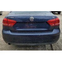 Крышка багажника синий LH5X голая VW Passat B7 USA 561827025D 561-827-025-D купить на разборке в Киеве в Одессе в Виннице отправляем в другие города