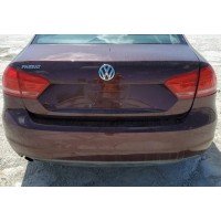 Крышка багажника бордовая LQ3Z голая VW Passat B7 USA 561827025D 561-827-025-D купить на разборке в Киеве в Одессе в Виннице отправляем в другие города