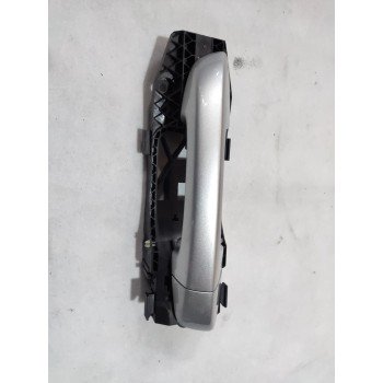 Ручка задней левой двери внешняя VW Passat B7 1K8837205FGRU 1K8-837-205-F-GRU купить на разборке в Киеве в Одессе в Виннице отправляем в другие города